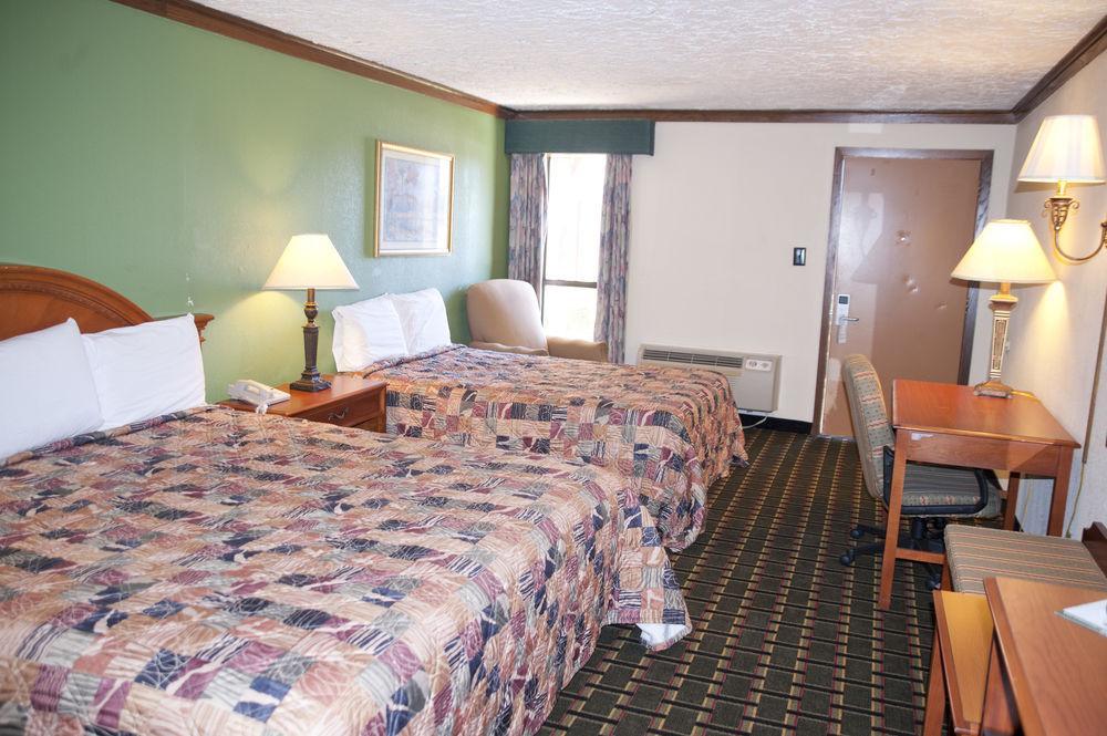 Victorian Inn & Suites Nacogdoches Exterior photo