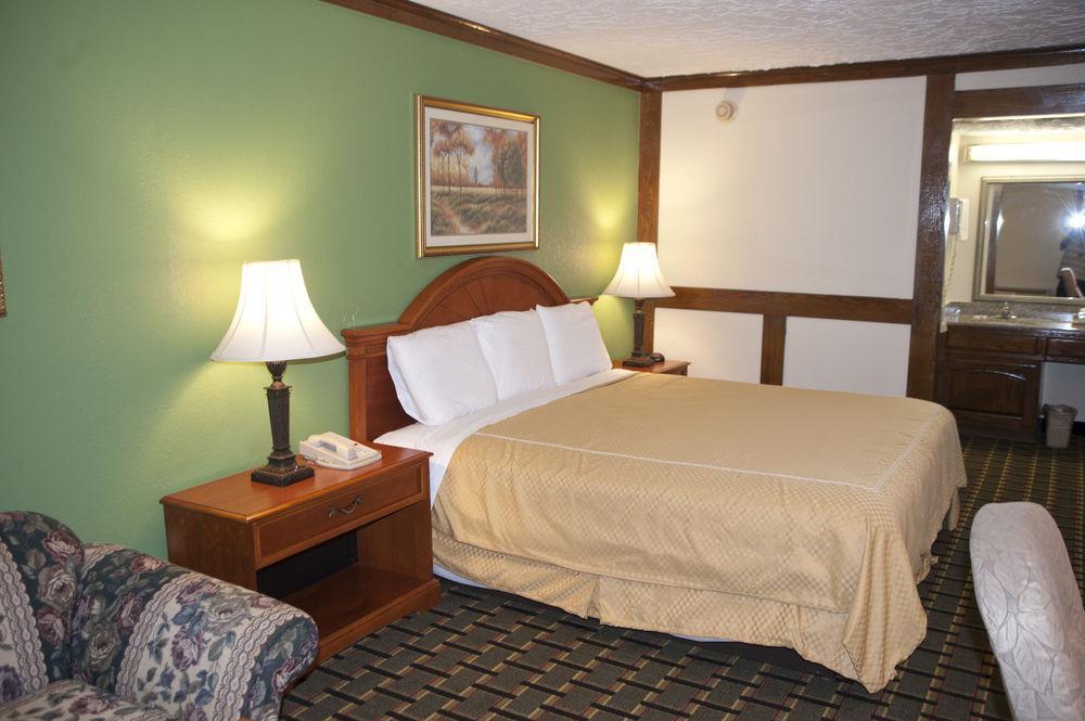 Victorian Inn & Suites Nacogdoches Exterior photo