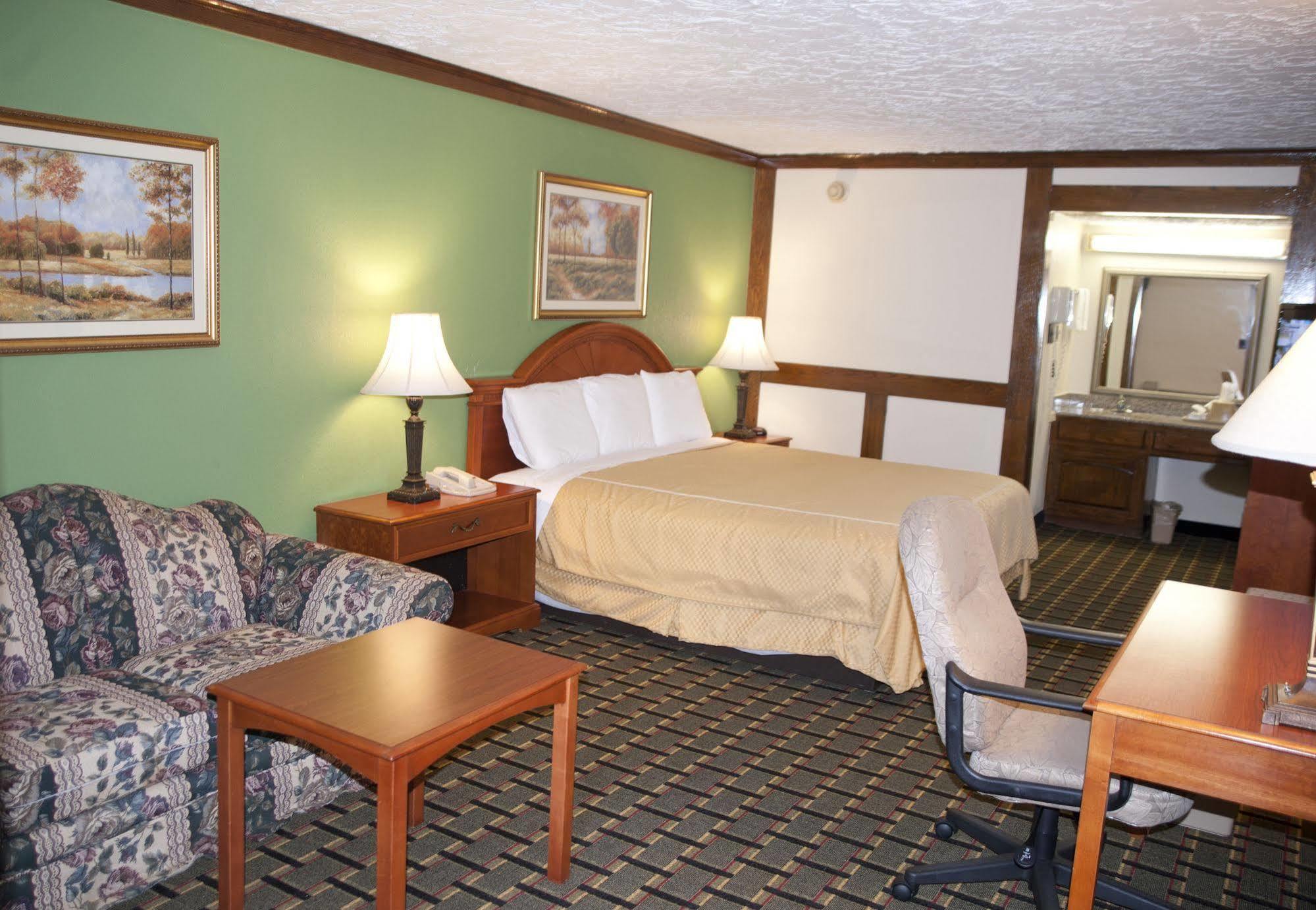 Victorian Inn & Suites Nacogdoches Exterior photo