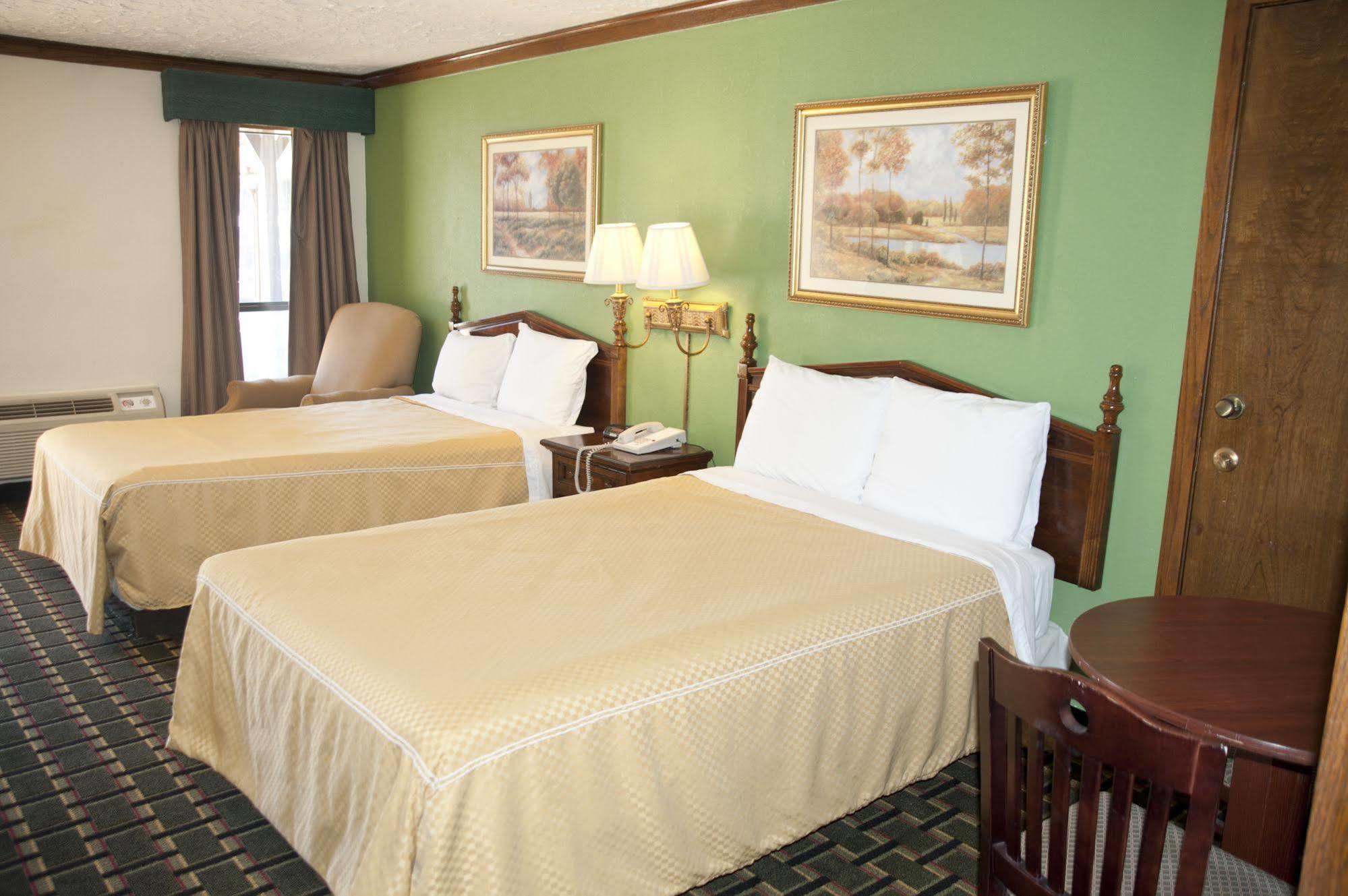 Victorian Inn & Suites Nacogdoches Exterior photo