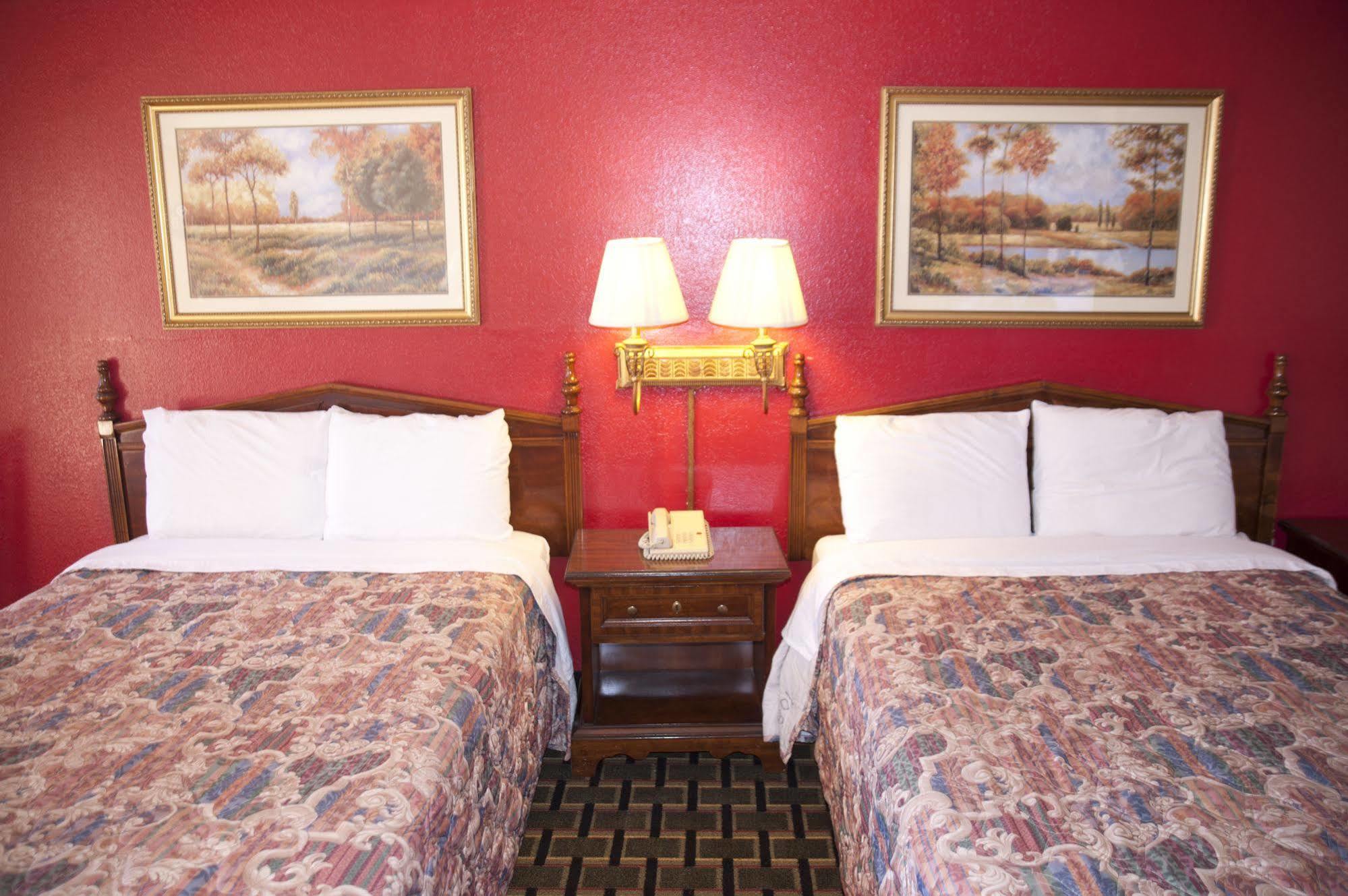 Victorian Inn & Suites Nacogdoches Exterior photo